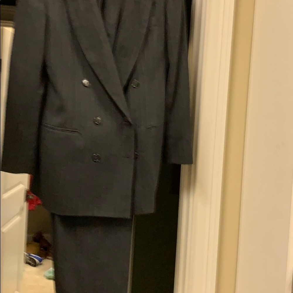 Women’ pantsuit